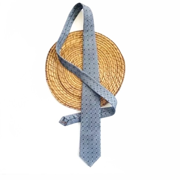 Tailorbyrd Blue White All Over Print Silk Neck Tie - Picture 8 of 8